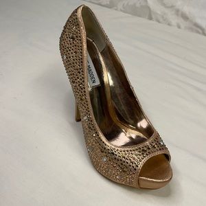 STEVE MADDEN Cycile Rose Gold Peep Toe Pump 8.5